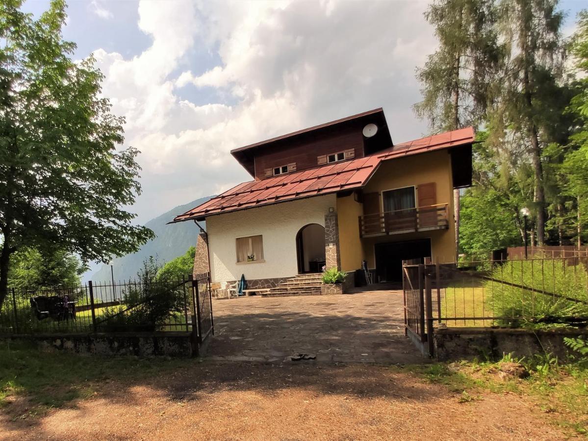 Chalet Ai Monti Di Zuclo - Tione Villa Tione di Trento Exterior foto
